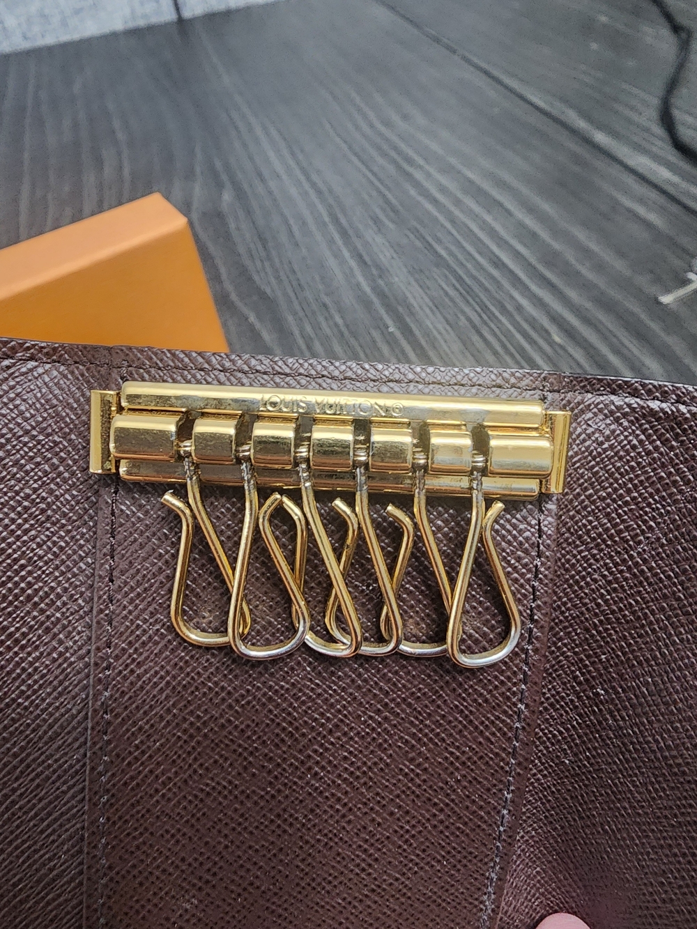Louis Vuitton Damier Ebene Key Pouch - Brown - Picture 3 of 10